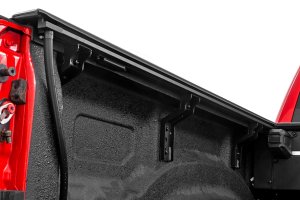 Ram 1500 TRX Powered Retractable Bed Cover - Rough Country - Matte Black - '21-'24